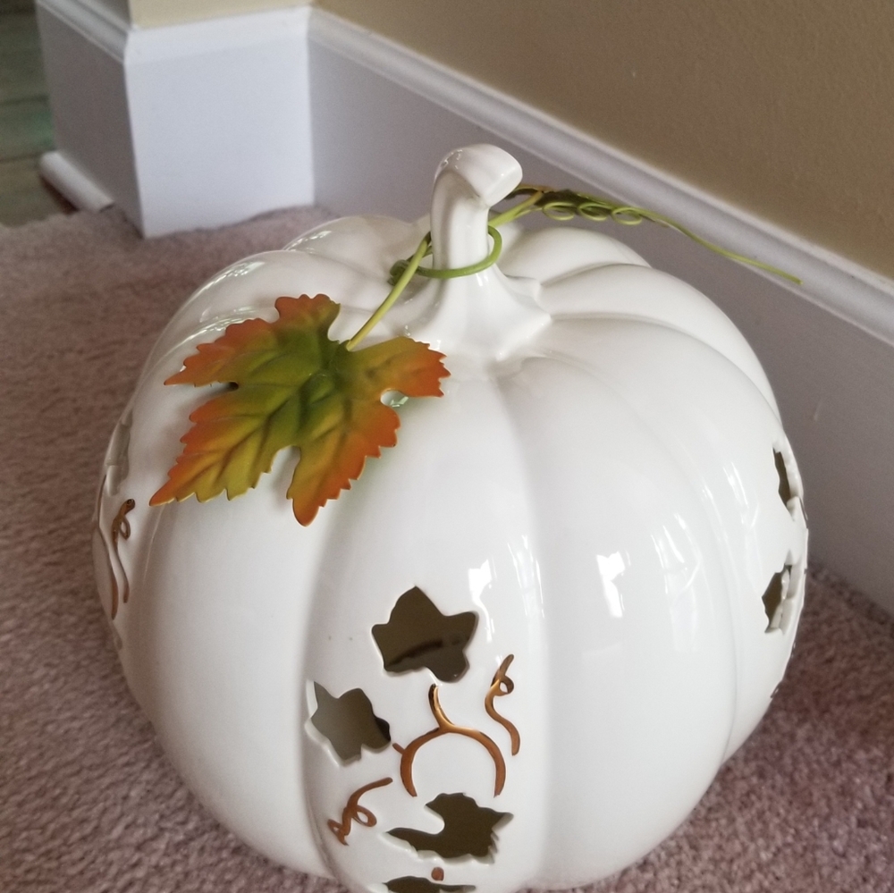 Lenox pumpkin